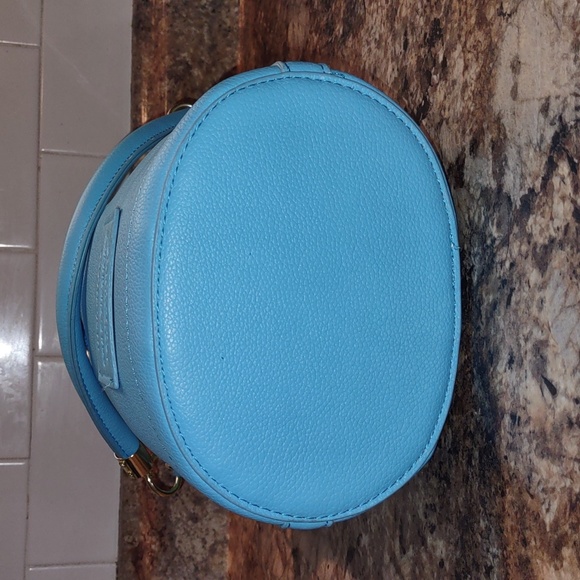 *FINAL PRICE* Cute Little Bucket Bag - Picture 6 of 8